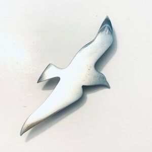 INTERNATIONAL STERLING Soaring Seagull Bird Brooch Pin, Pendant, silver 925
